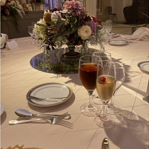 ホテル阪急インターナショナルの画像｜試食会のテーブルコーディネート