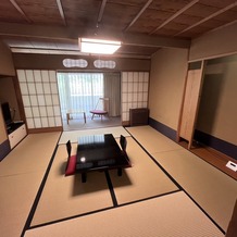 ウェスティン都ホテル京都の画像｜新郎の着替える部屋だそうです
