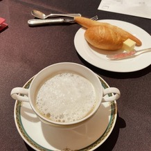 オークスカナルパークホテル富山の画像｜スープ、パン