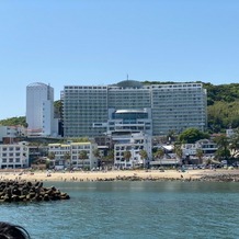 三河湾リゾートリンクス迎賓館の画像｜海から見たホテル全景
