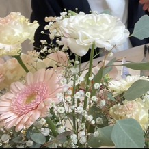 ララシャンス迎賓館の画像｜テーブルのお花