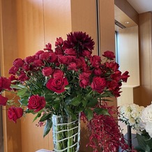 グランド ハイアット 東京の画像｜新婦母に高砂装花を担当してもらいました