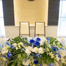 エルシオン　ＫＩＳＡＲＡＺＵの画像｜ブルー多めの造花