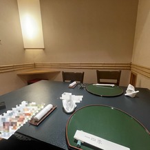 ホテルクラウンパレス浜松の画像｜料亭テーブル