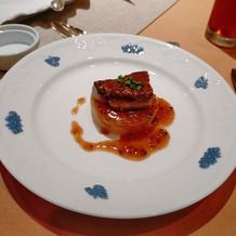 横浜ベイホテル東急の画像｜フォアグラと大根のお料理、絶品！披露宴ではこの倍の量で提供されるそう。