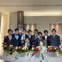 ホテルエミシア東京立川の画像｜高校時代の部活メンバー。新郎の結婚式で久々に集まることもできた集合写真。