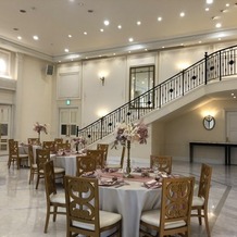 アーカンジェル迎賓館　宇都宮の画像｜大階段が素敵なパーティ会場