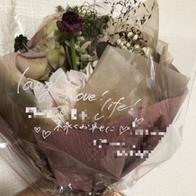 コットンハーバークラブ　横浜の画像｜当日のお花をフラワーコーディネーターさんが花束にしてくれました