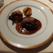 ホテル インターコンチネンタル 東京ベイの画像｜メインの牛フィレ肉とフォワグラのロッシーニ