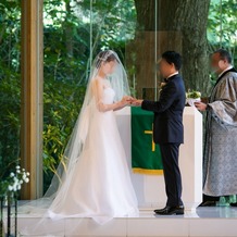 鶴見ノ森　迎賓館の画像｜ドレスは挙式、お色直し共に、トリートドレッシングです