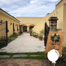 Maison HERMITAGE（メゾン　エルミタージュ）の画像｜入口の写真