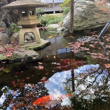 ＨＡＴＳＵＮＥＹＡ　ＧＡＲＤＥＮ　～since 1868 KAWAGOE～の画像｜中庭
紅葉が進んでより写真映えする雰囲気