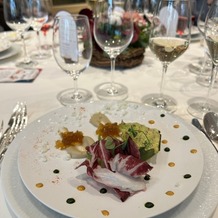 ソンブルイユ～幸せを味わうレストラン～の画像｜オマール海老　大山鶏　ポワローのテリーヌ　ハーブのクーリ