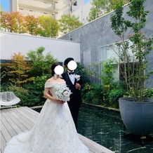 MIRAIE Wedding（ミライエ ウエディング）の画像｜披露宴会場外　中庭