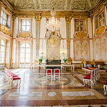 ミラベル宮殿：モーツァルトゆかりの　美しい眺めの宮殿