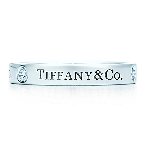 Tiffany & Co. バンドリング - Tiffany & Co.（ティファニー）の結婚指輪(マリッジリング)｜ゼクシィ