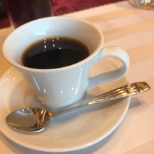 ブルーミントンヒルの画像｜食後のコーヒー