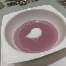 ブルーミントンヒルの画像｜紫芋のスープ。１番人気でした。