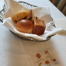 第一ホテル東京の画像｜パンは5種類、どれも美味しくて、付属のバターもいい味でした。