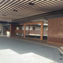 八芳園の画像｜エントランス