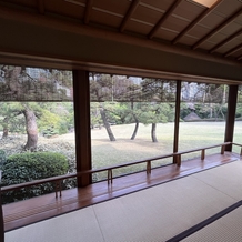 八芳園の画像｜披露宴会場からの景色