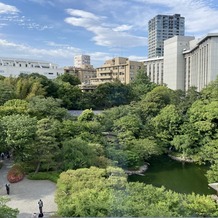 八芳園の画像｜親族控室からの景色