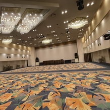 花巻温泉　－Ｔｈｅ　Ｇｒａｎｄ　Ｒｅｓｏｒｔ　Ｈａｎａｍａｋｉ　Ｏｎｓｅｎ－の画像｜一階にある大ホール
ここなら5.60人は余裕でできる会場