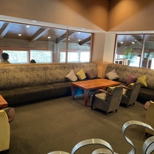 星野リゾート　軽井沢ホテルブレストンコートの画像｜待合室
