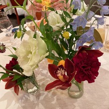 星野リゾート　軽井沢ホテルブレストンコートの画像｜テーブル装花
