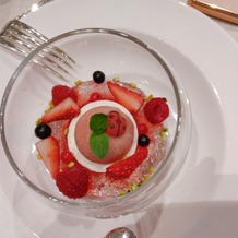 星野リゾート　軽井沢ホテルブレストンコートの画像｜今回料理の中で1番美味しいと思ったデザートです。
酸味がきいていて、口の中がさっぱりしました！