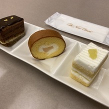 ホテルニューオータニ幕張の画像｜スーパーメロンケーキ、季節のロールケーキ、オペラ