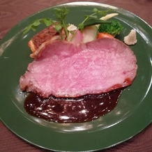 ホテルニューオータニの画像｜こんなに美味しいローストビーフあるの？ってほど柔らかく美味しいです！