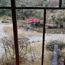 富士屋ホテルの画像｜和風会場の【菊花荘】からみえる庭園
雰囲気バッチリの日本庭園で素敵でした。