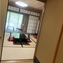 ウェスティン都ホテル京都の画像｜新郎控室