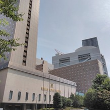 リーガロイヤルホテル大阪 ヴィニェット コレクションの画像｜式場ホテル正面玄関前