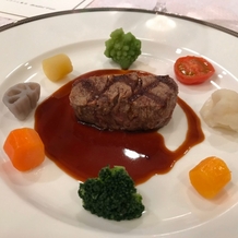 リーガロイヤルホテル東京の画像｜試食のステーキ