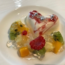 リーガロイヤルホテル東京の画像｜試食のデザート