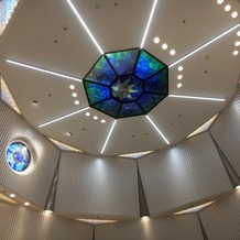ホテルメトロポリタンの画像｜教会の天井