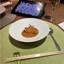 セントジェームスクラブ迎賓館仙台の画像｜試食、フォアグラを味噌ベースのソースで
