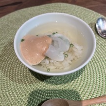 セントジェームスクラブ迎賓館仙台の画像｜試食で頂いた〆のお茶漬け。
鰹節から取る出汁が絶品。