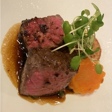 横浜迎賓館の画像｜肉料理
