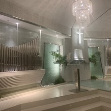 アルカンシエル luxe mariage 名古屋の画像｜緑の部分が水が流れているところ