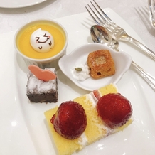 アルカンシエル横浜 luxe mariageの画像｜スイーツバイキングでのケーキ！