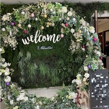 アルカンシエルガーデン名古屋の画像｜玄関にはフォトスペースがありました。