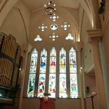 OSAKA St.BATH CHURCH（大阪セントバース教会）の画像｜ステンドグラス
