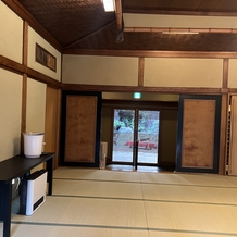 つきじ治作の画像｜入り口　靴を脱いで上がります