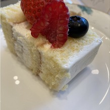 Ａｒｔ　Ｂｅｌｌ　Ａｎｇｅ　Ｍｉｅ　（アールベルアンジェ　ミエ）の画像｜ウエディングケーキ