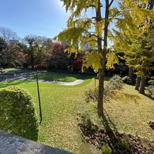 綱町三井倶楽部の画像｜庭園