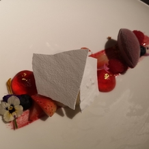 ホテルメトロポリタン仙台の画像｜バランスが取れたケーキ