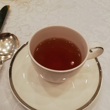 ホテルオークラ東京ベイの画像｜サービスでいただいたコンソメスープ。味が濃縮されていて美味しいです。